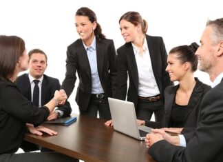 Budowanie sieci kontaktów biznesowych w nowym kraju Budowanie sieci kontaktów biznesowych w nowym kraju