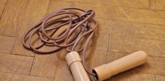 Jak zacząć ćwiczyć na skakance?